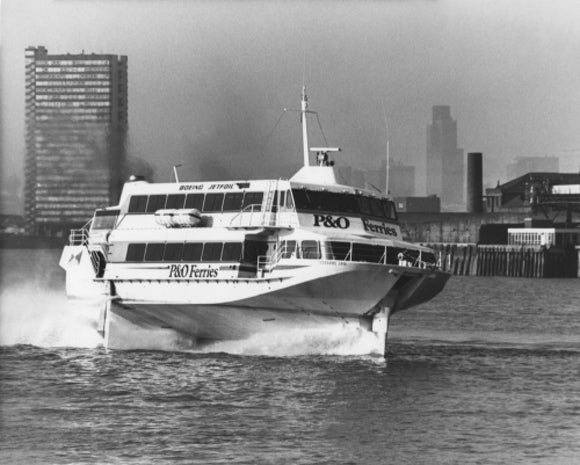 JETFERRY ONE on the Thames