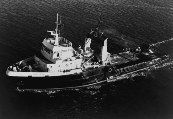 LADY VERA at sea
