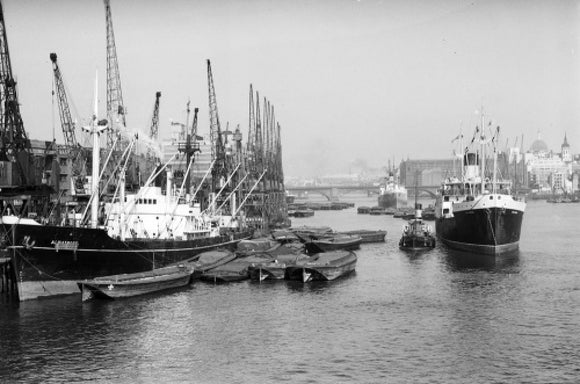 ALBATROSS in London dock
